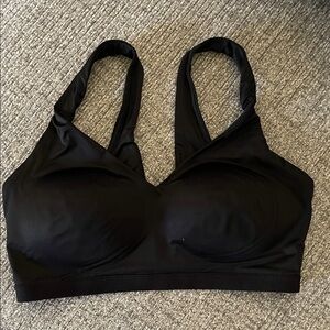 Warner’s super soft wireless lightly lined, comfort bra, black, medium